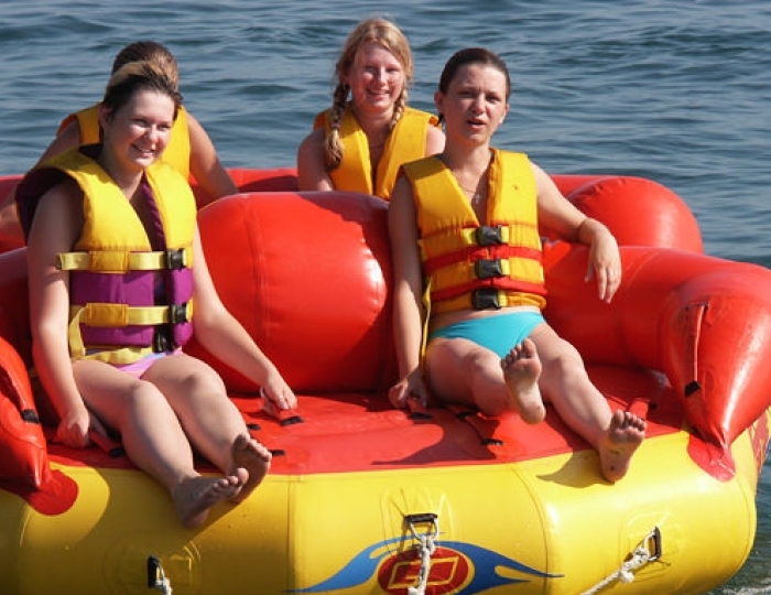 Развлечения на пляже - Отель «Прометей Небуг»