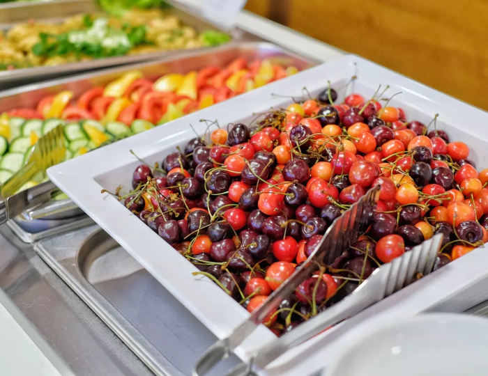 Ресторан шведской линии - Отель «Прометей Небуг»