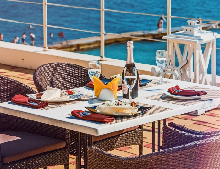 Ресторан «Старик и море» - Отель «Прометей Небуг»