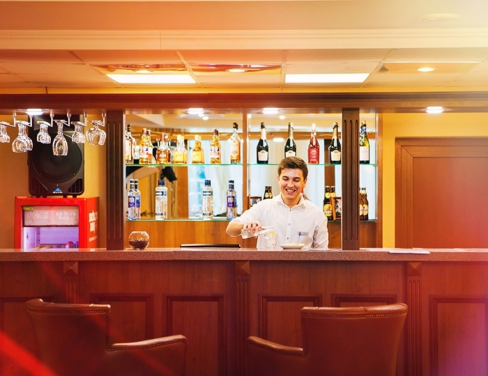 Ресторан «Брудершафт» - Отель «Прометей Небуг»